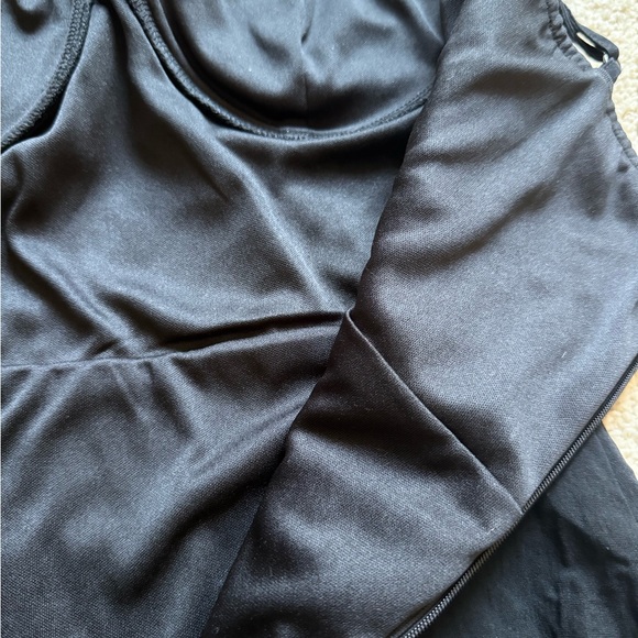 Black mini dress! - Picture 4 of 6